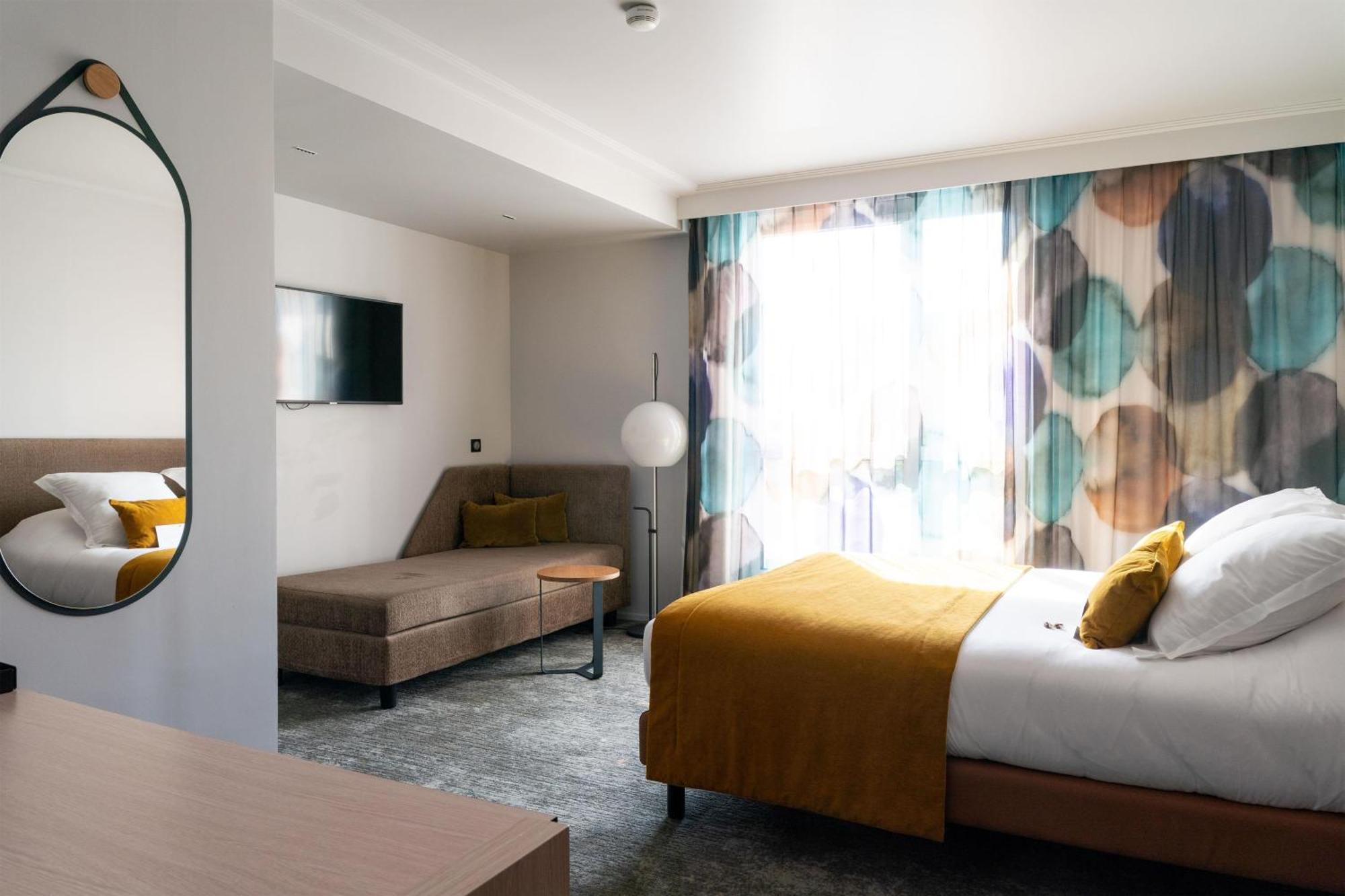 Executive Queen Room