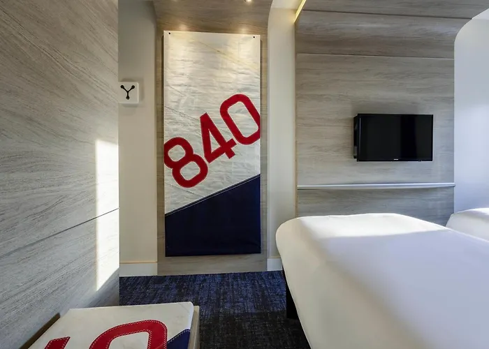 Ibis Styles La Rochelle Centre Vieux Port Hotel